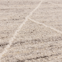 Tapis berbère en laine gris clair