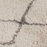Tapis crème au motif géométrique zigzag gris