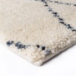 Tapis design ivoire style berbère en laine
