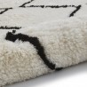 Tapis berbère ivoire à motifs noir