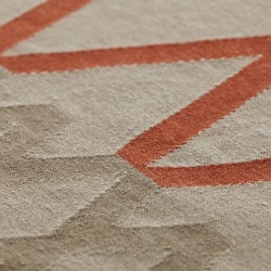 Tapis kilim en laine beige et corail