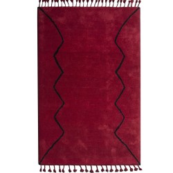 Tapis en laine rouge frangé style berbère