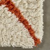 Tapis sur mesure beige en laine à motifs berbères orange